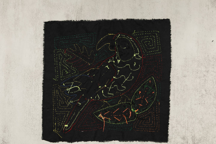 Multi-Color Parrot Bird Blue And Red Molita