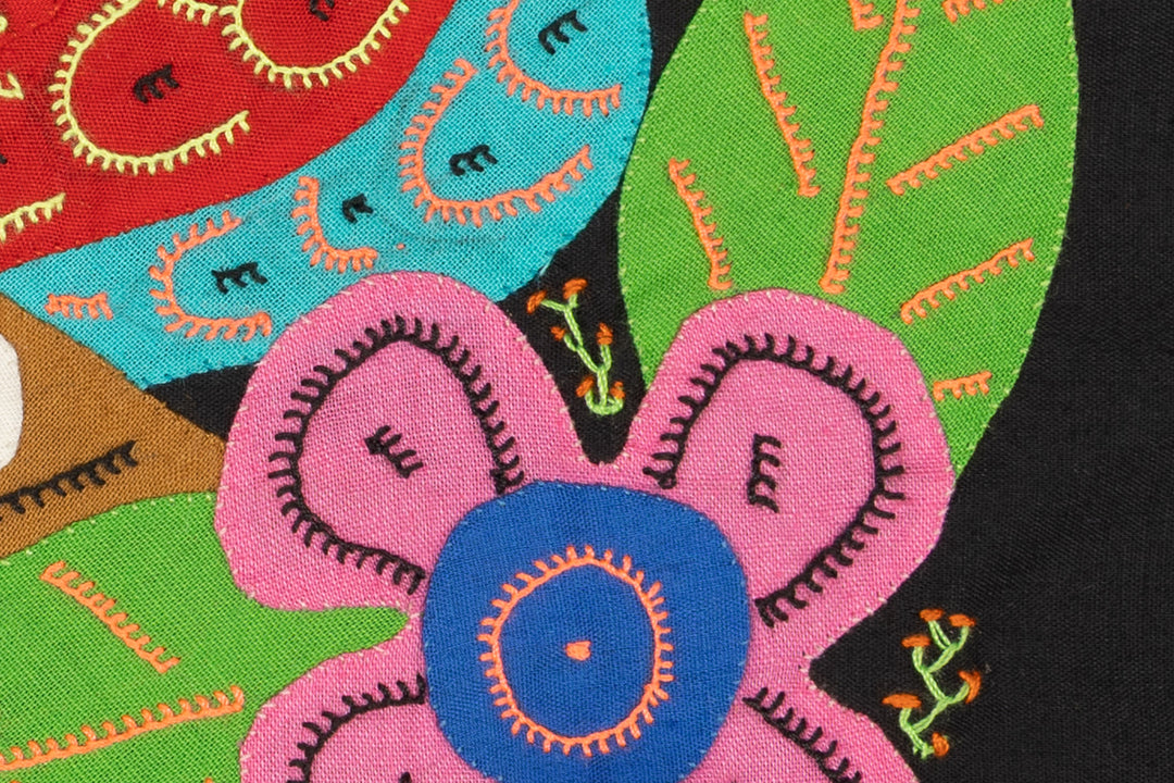 Multi-Color Parrot Bird Red And Blue Molita