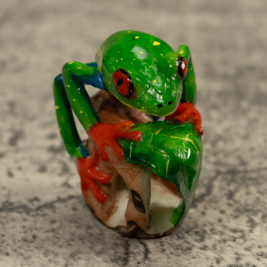 Green Yellow And Red Tree Frog Tagua Carving