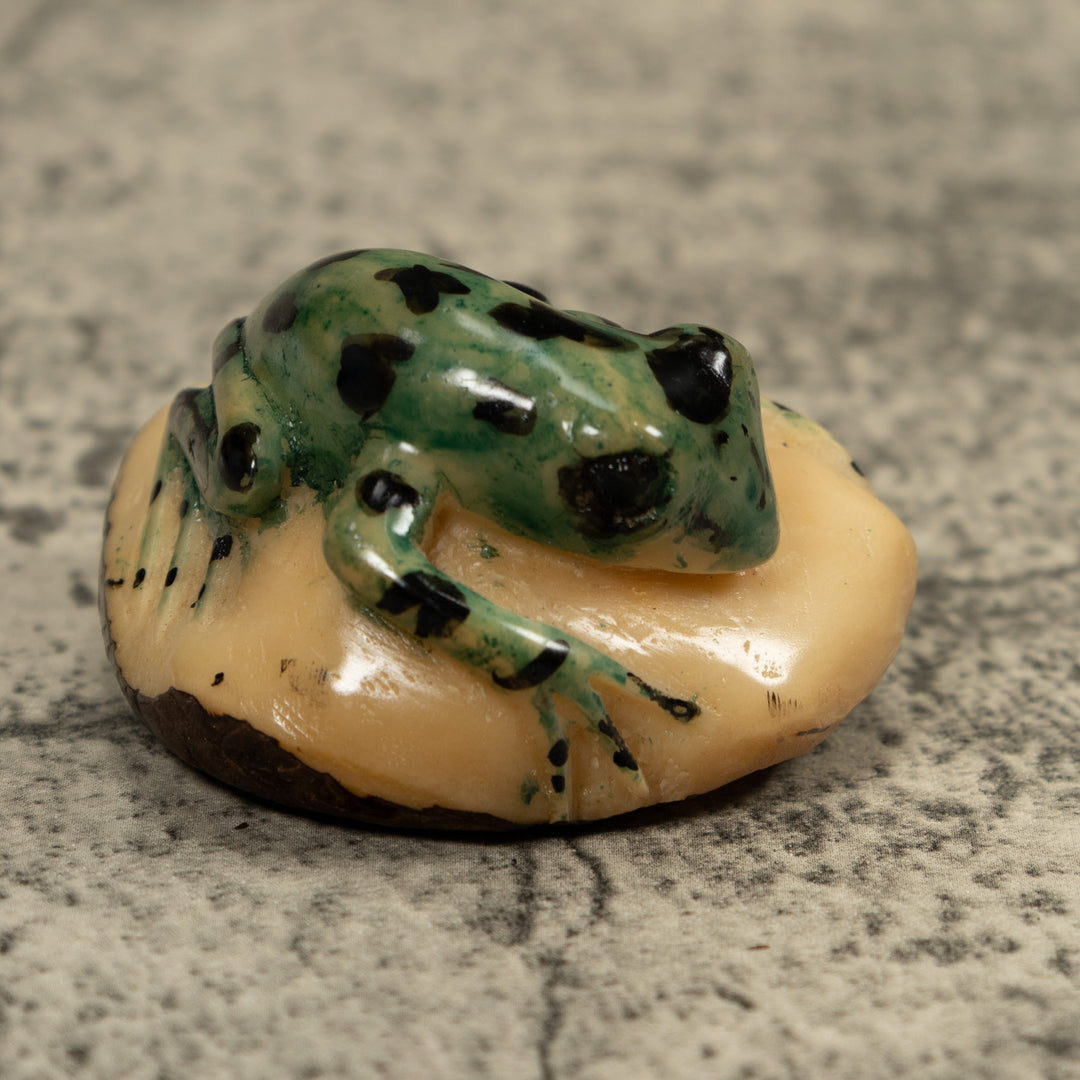 Vintage Black And Green Frog Tagua Carving