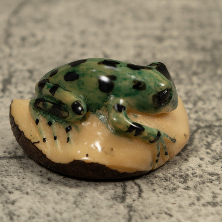 Vintage Black And Green Frog Tagua Carving