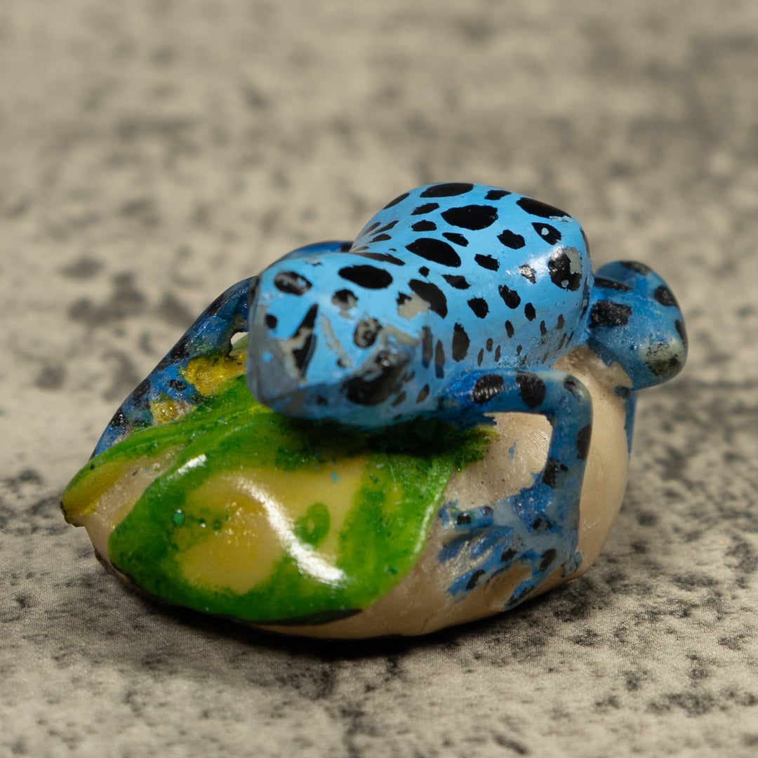Black And Blue Frog Tagua Carving