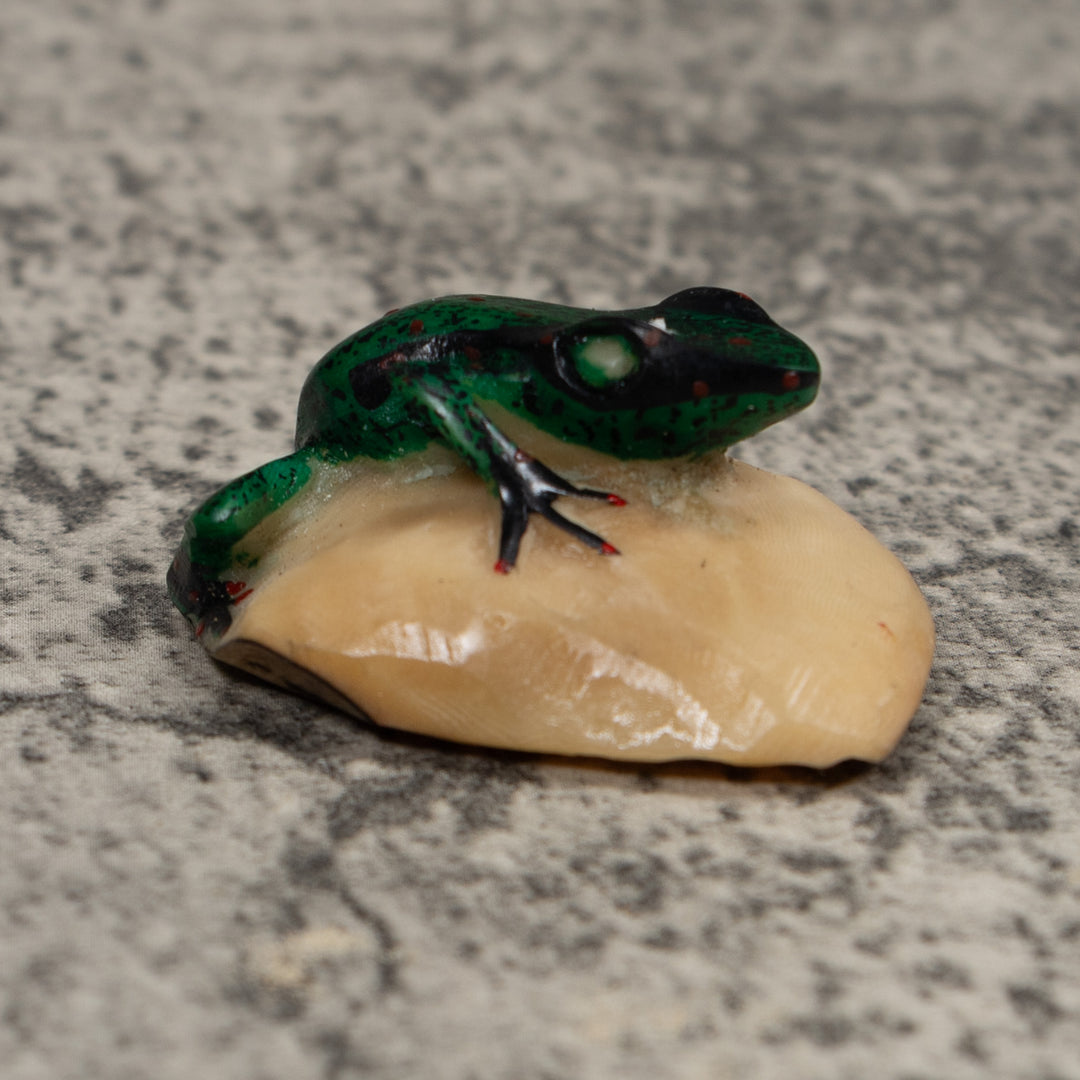 Vintage Green And Black Frog Tagua Carving