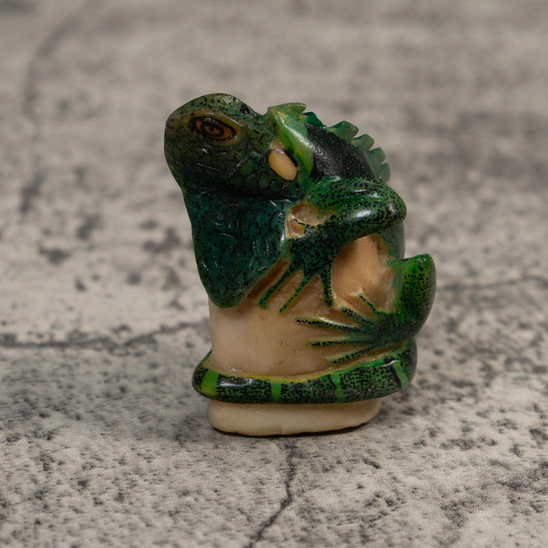 Green Iguana Lizard Tagua Carving