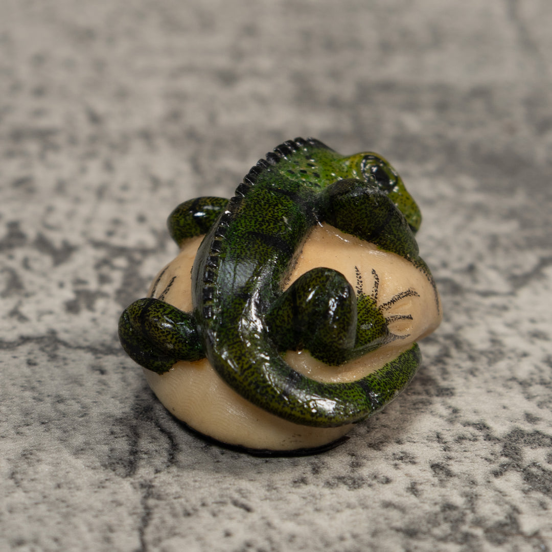 Green Iguana Lizard Tagua Carving