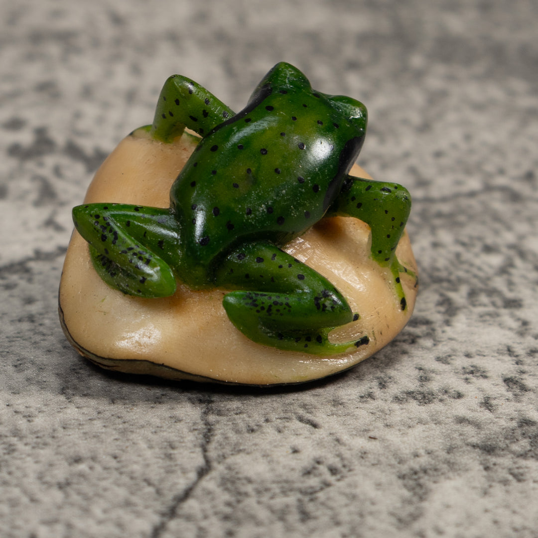 Vintage Green And Black Poison Dart Frog Tagua Carving