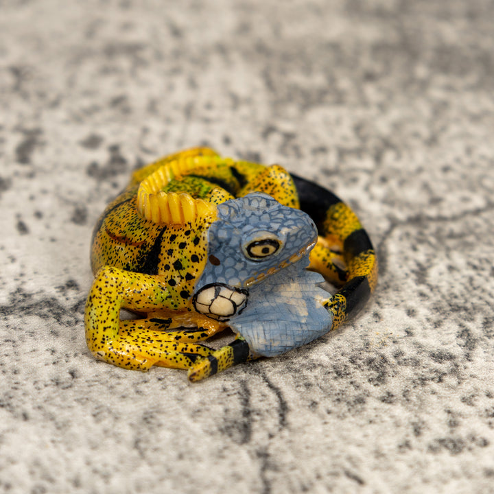 Brown Iguana Lizard Pendant Tagua Carving