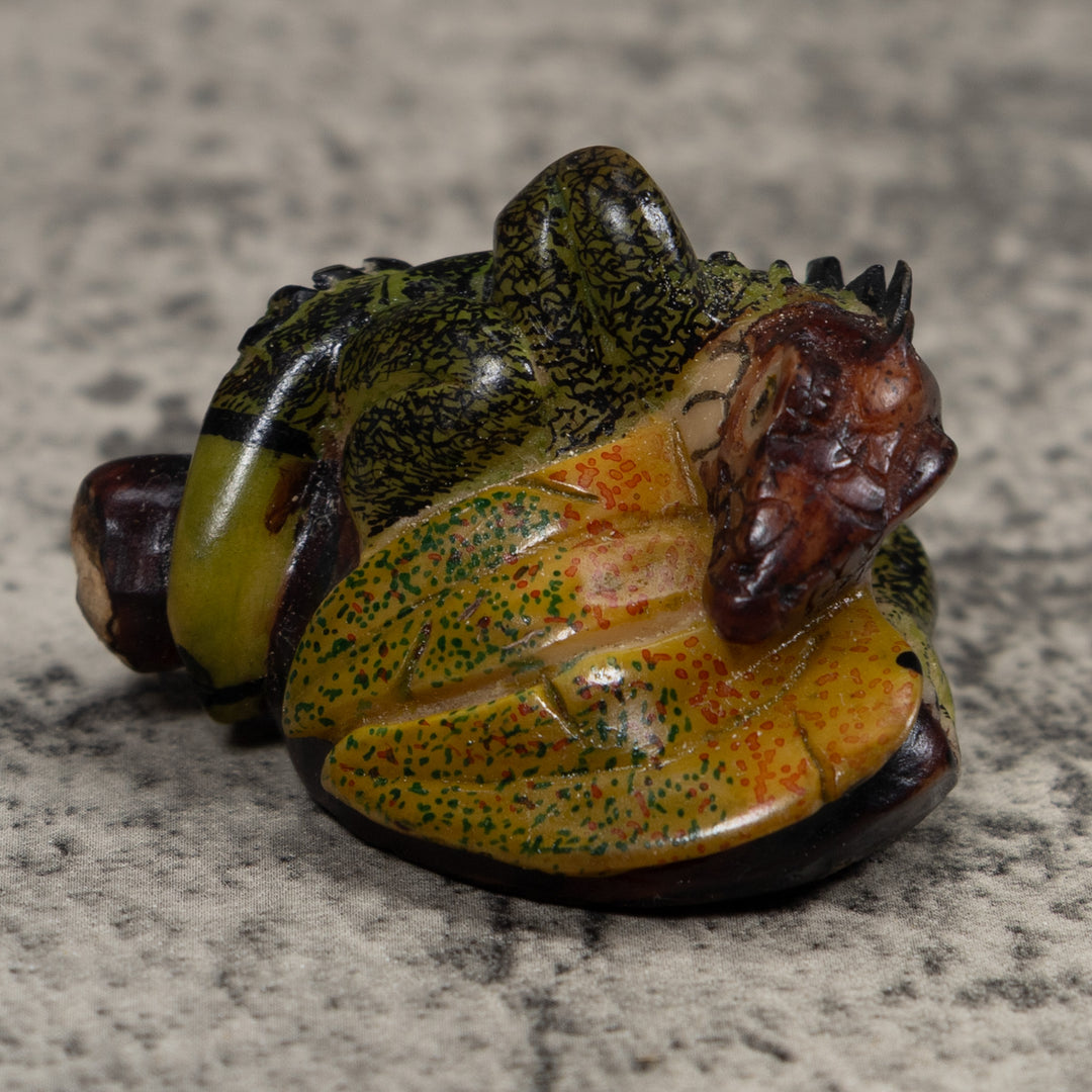 Vintage Black And Green Iguana Tagua Carving