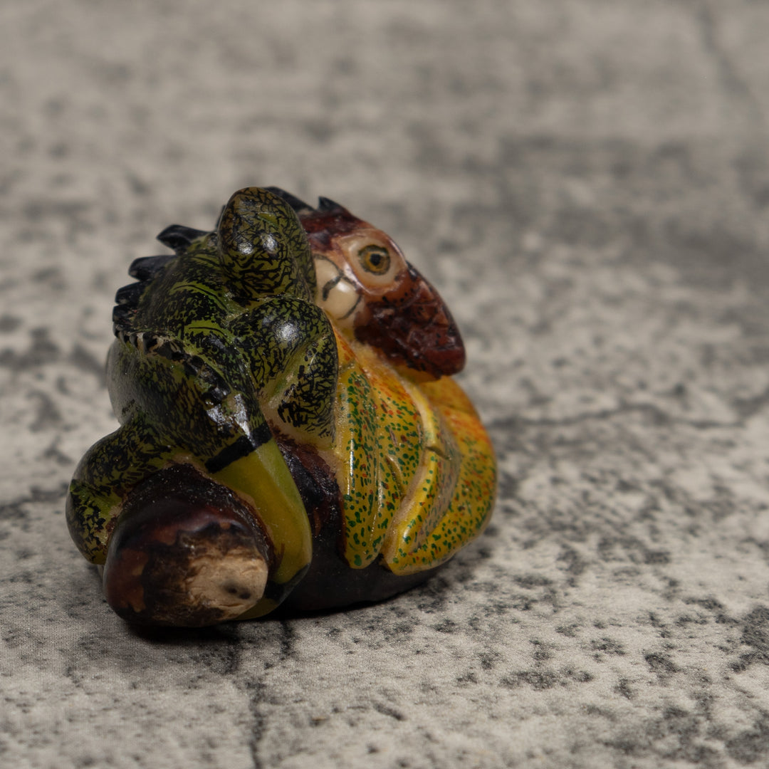 Vintage Black And Green Iguana Tagua Carving