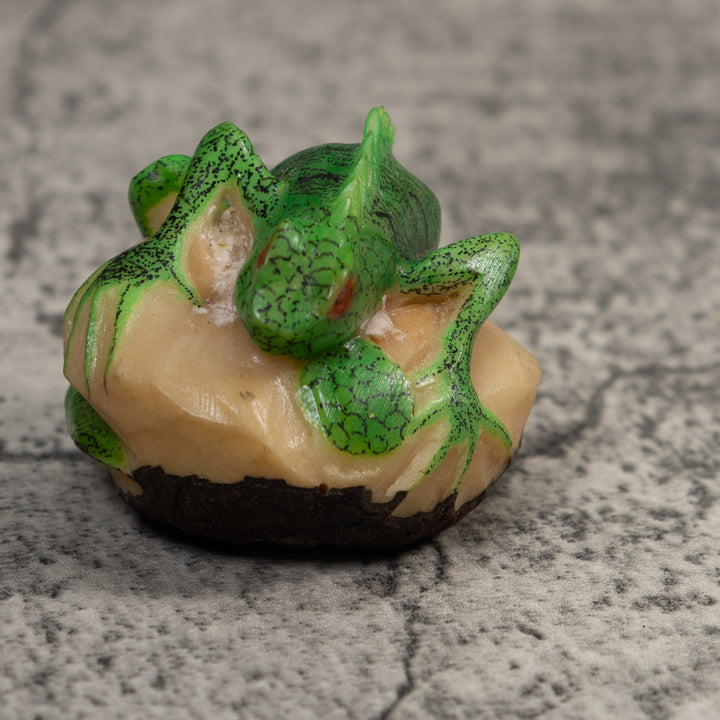 Vintage Iguana Lizard Reptile Tagua Carving