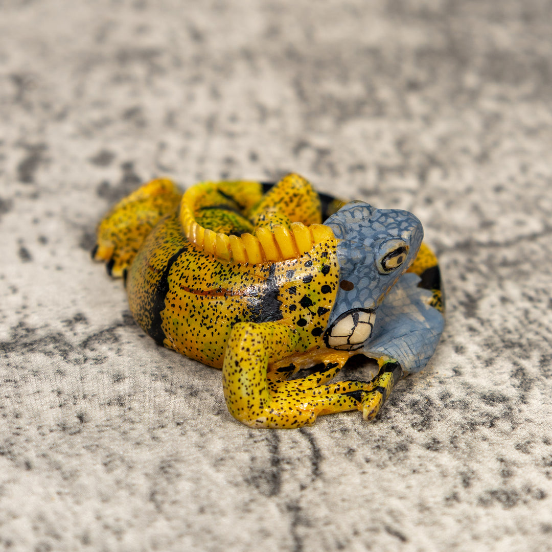 Brown Iguana Lizard Pendant Tagua Carving