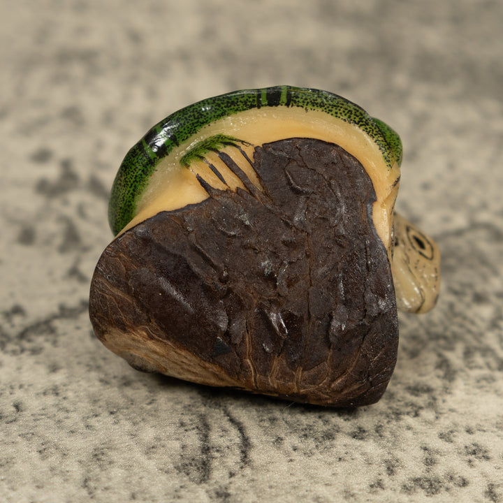 Green Iguana Lizard Tagua Carving