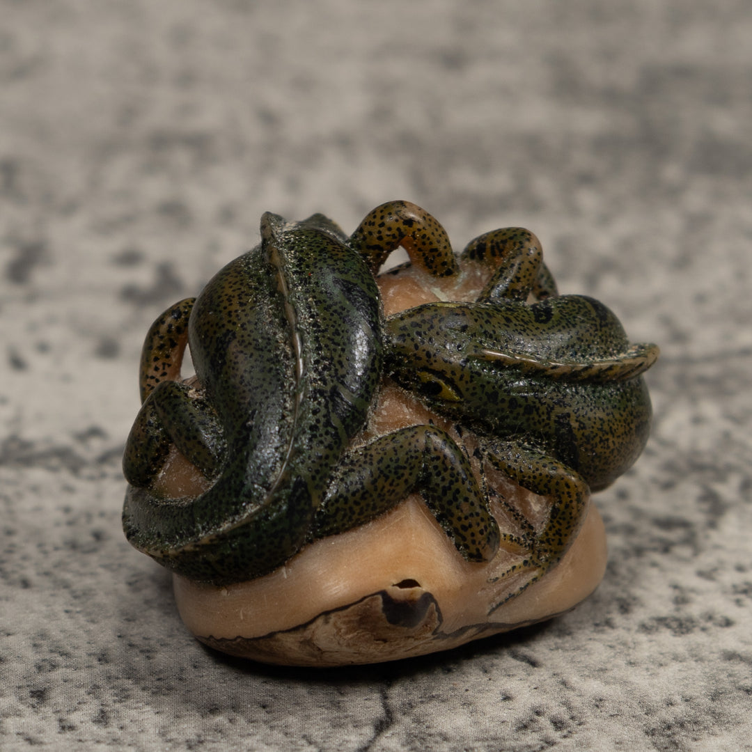 Vintage Green And Black Double Iguana Tagua Carving