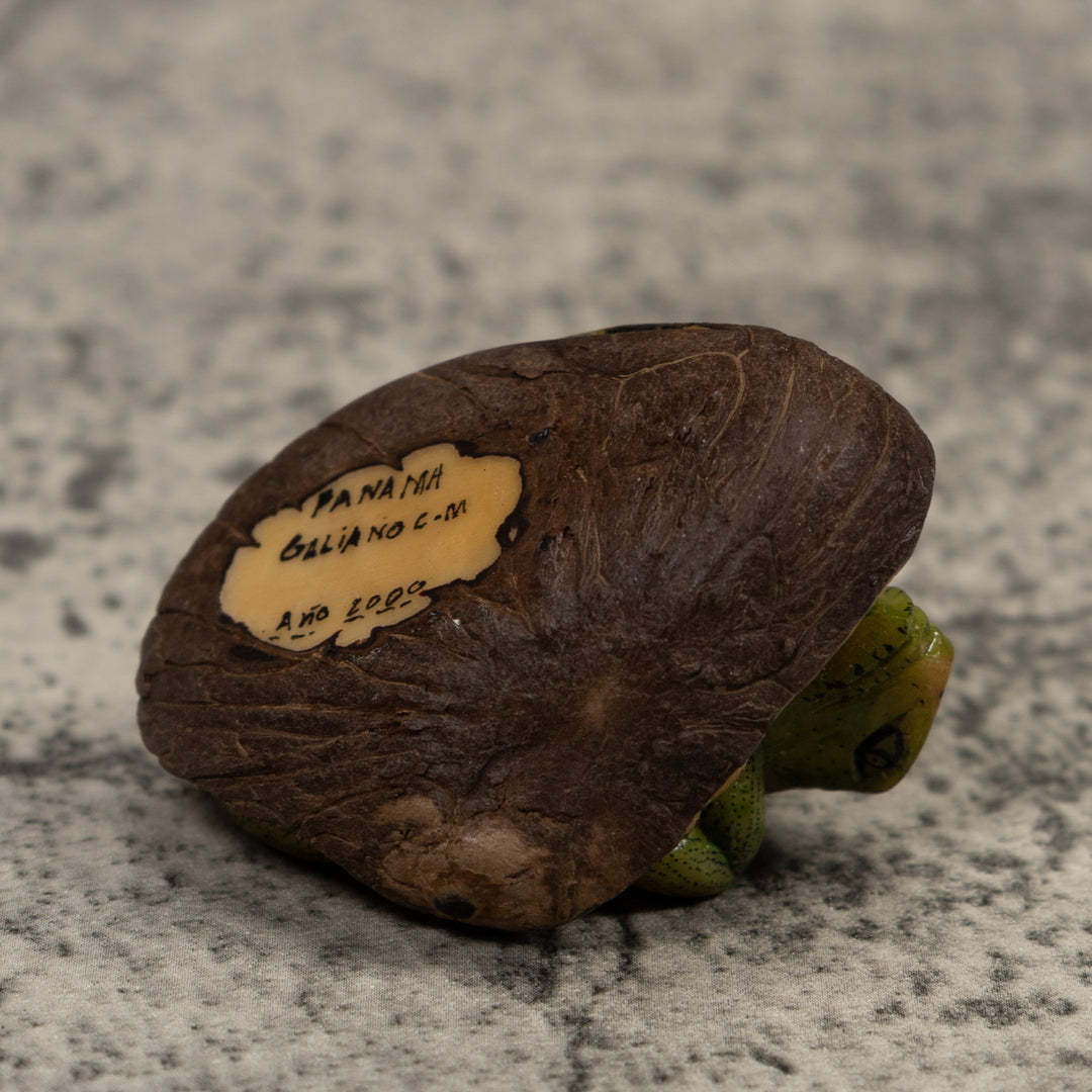 Vintage Iguana Lizard Reptile Tagua Carving