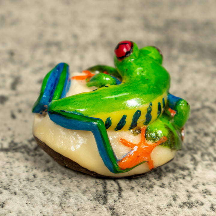 Red Eye Tree Frog Tagua Carving