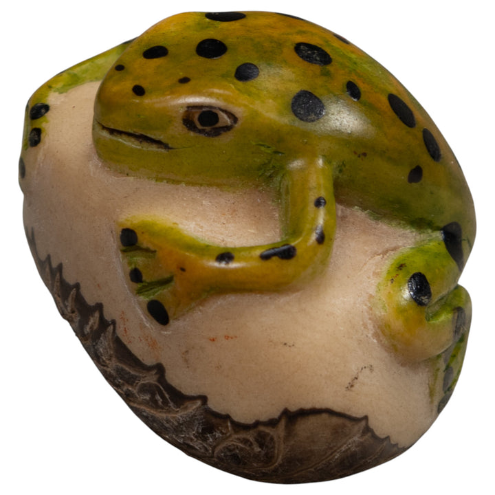 Vintage green spotted Frog Tagua Carving