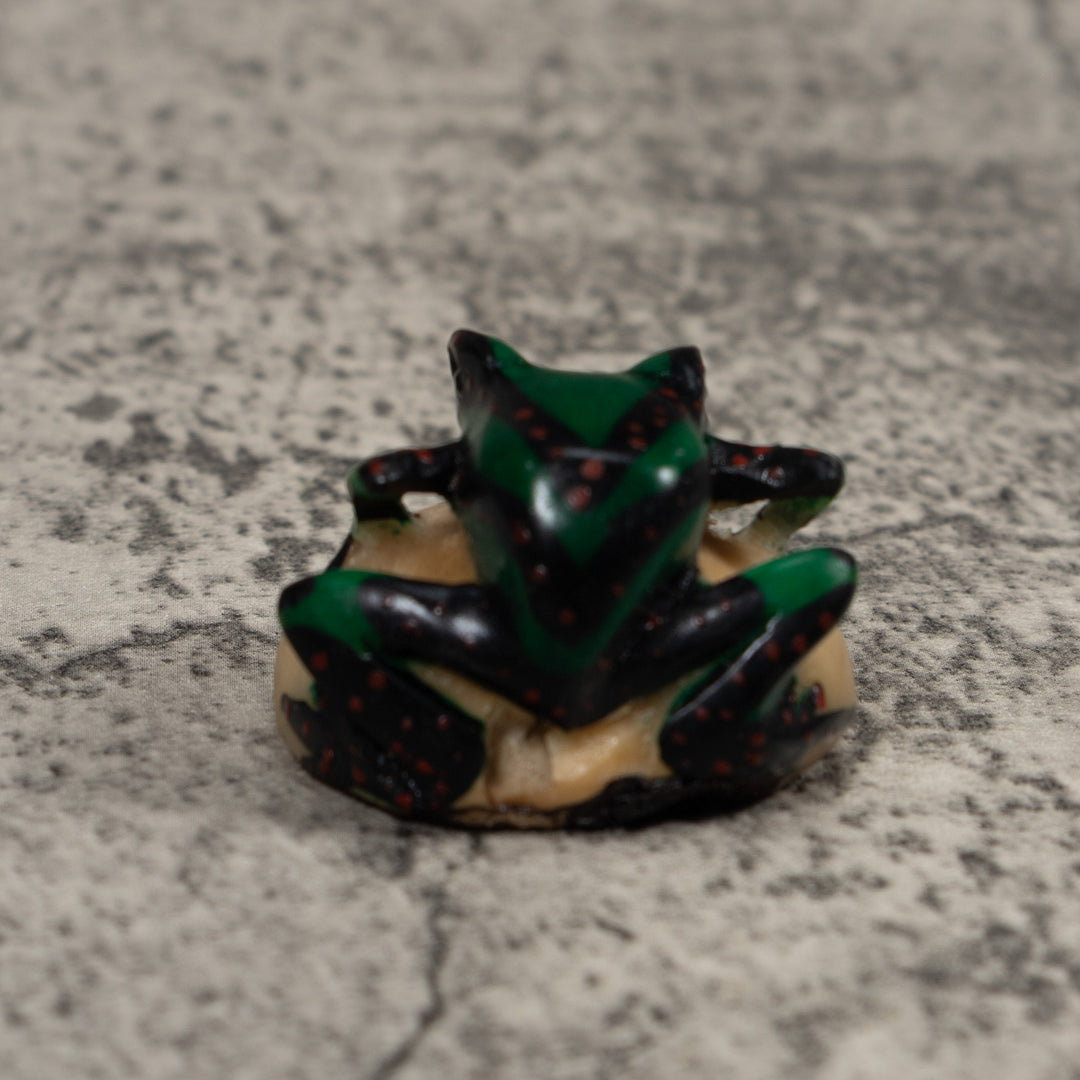 Vintage Dark Green Frog Tagua Carving
