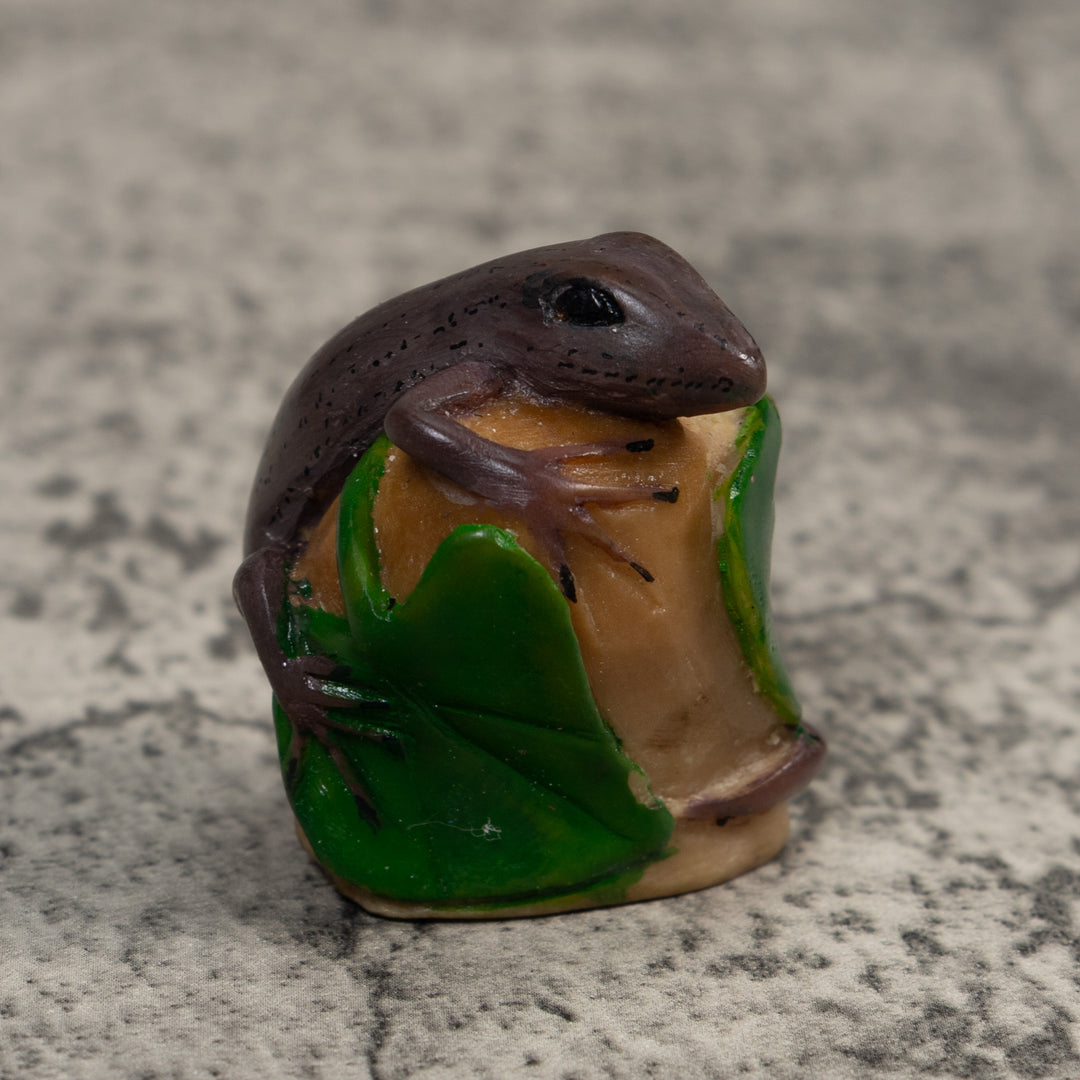 Brown And Green Gecko Lizard Tagua Carving