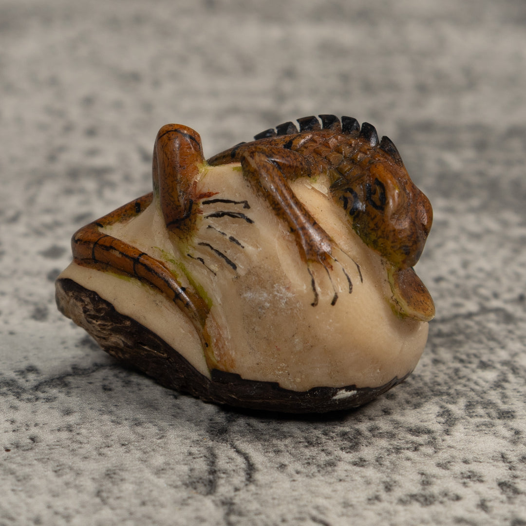 Vintage Brown And Black Iguana Tagua Carving