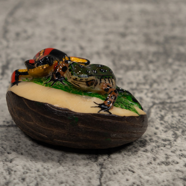 Double Poison Dart Frog Tagua Carving
