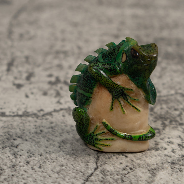 Green Iguana Lizard Tagua Carving