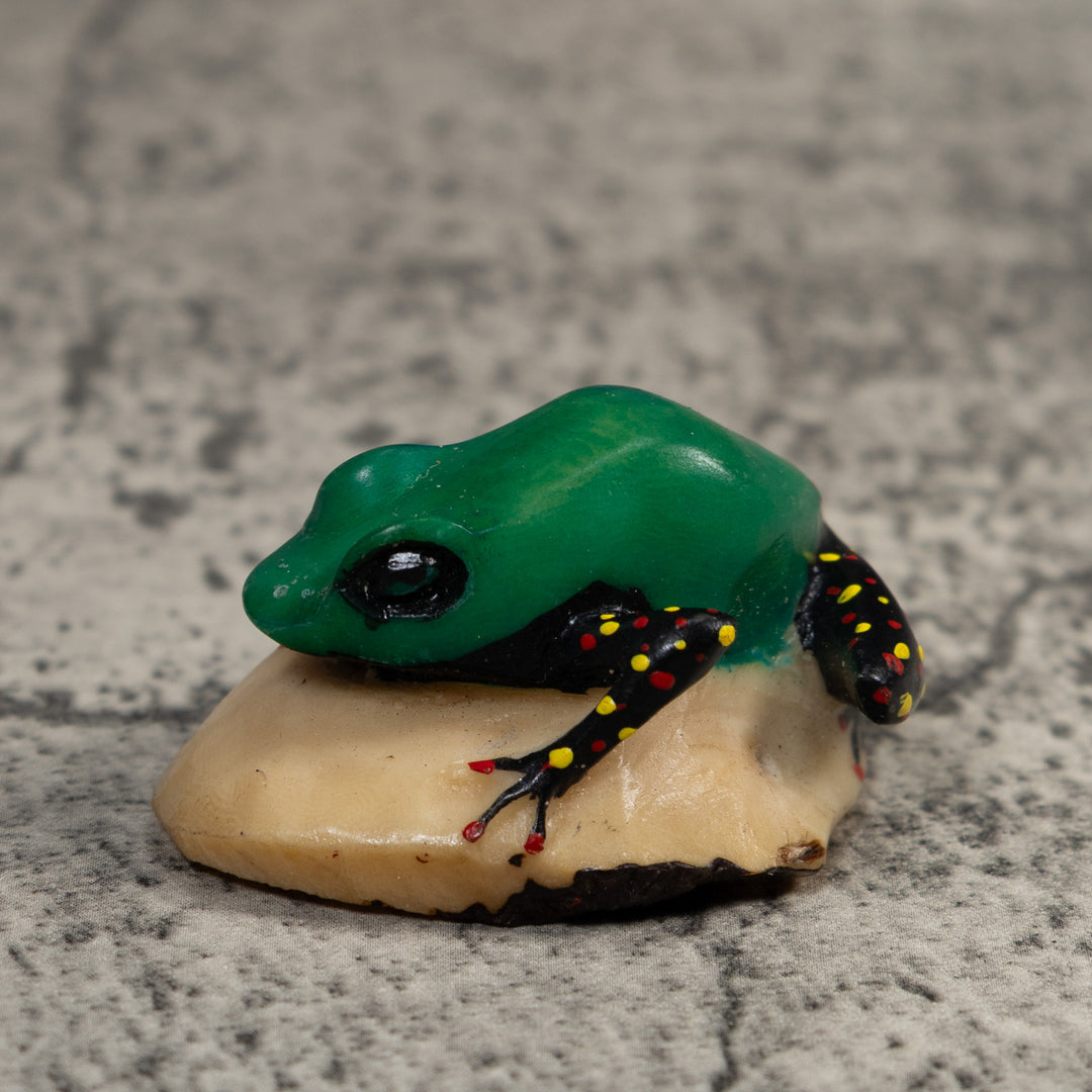 Vintage Green And Black Poison Dart Frog Tagua Carving
