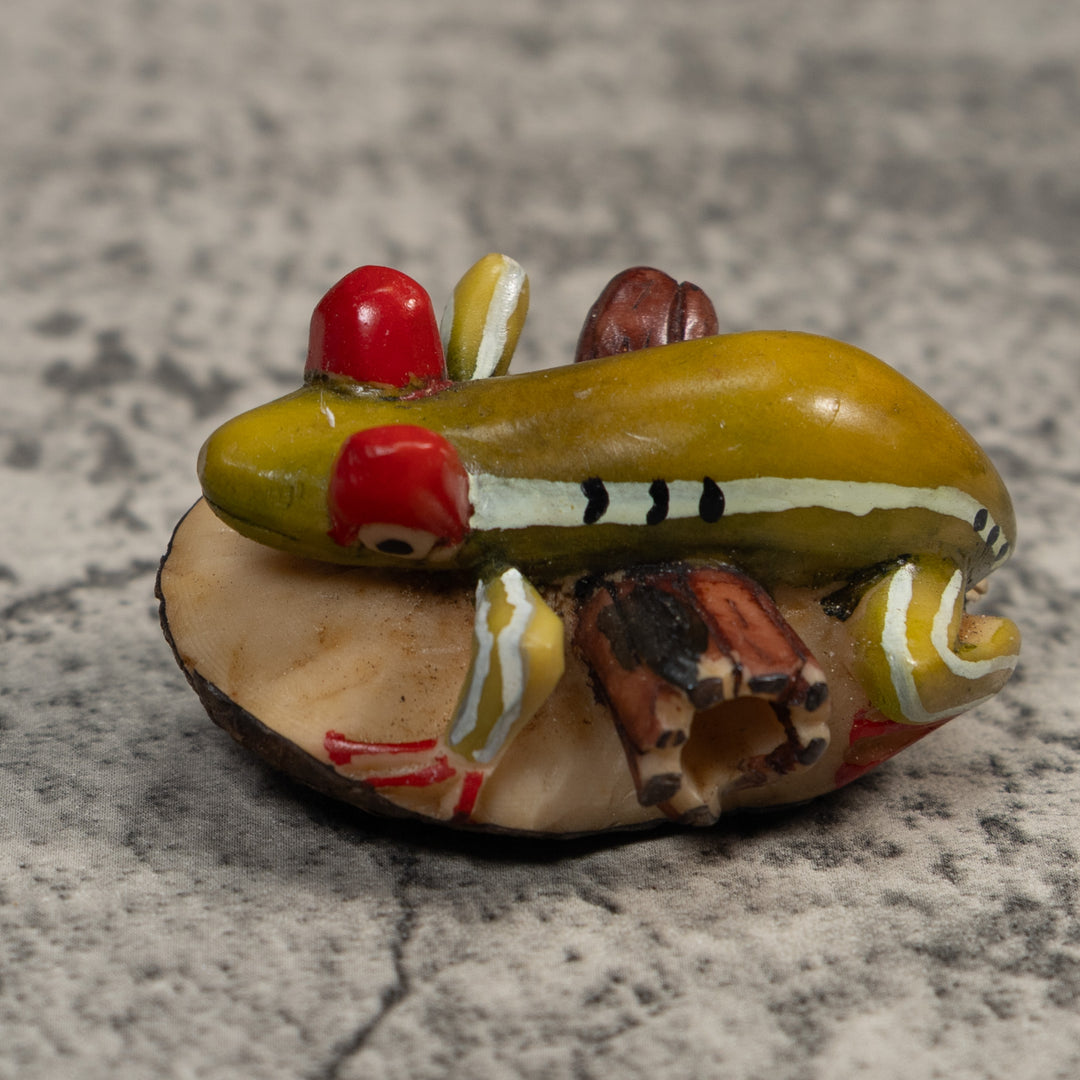Super Weird Poison Dart Frog Tagua Carving