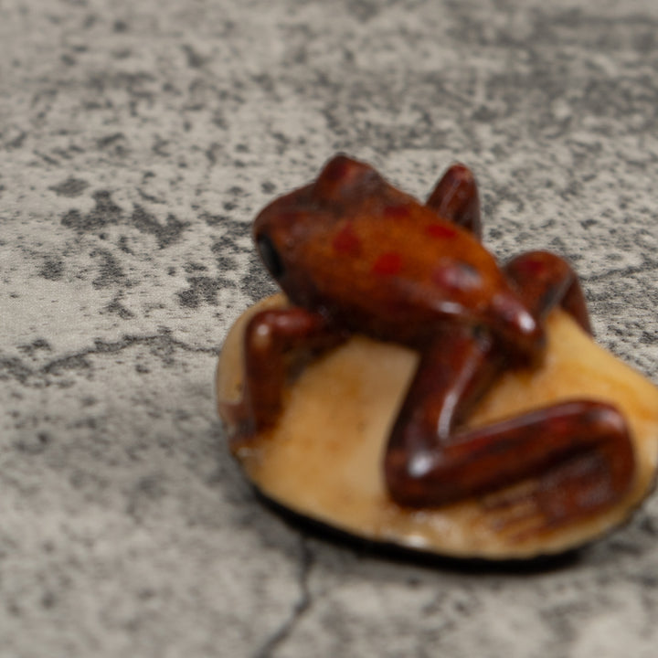 Vintage Brown Frog Tagua Carving