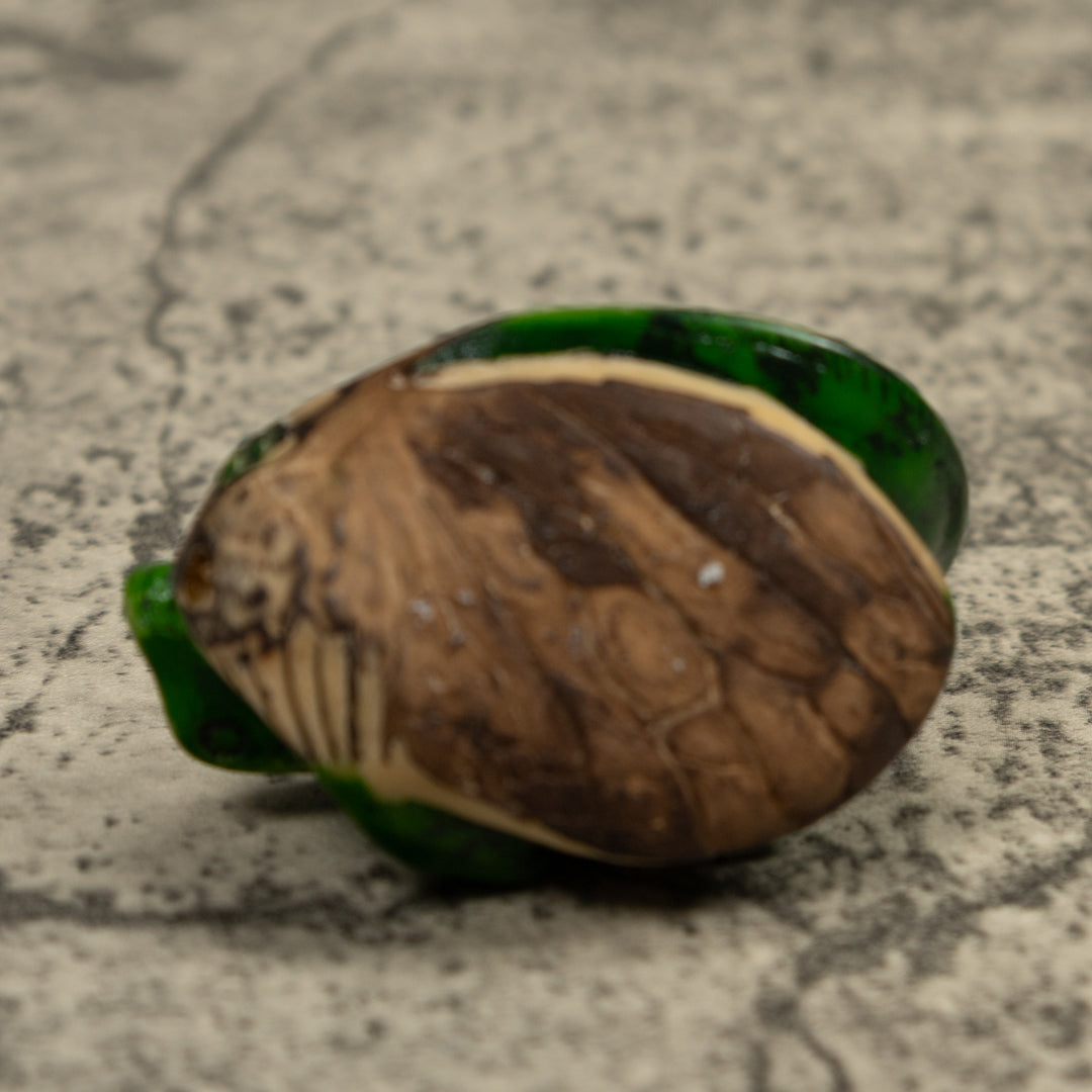 Vintage Green Gecko Tagua Carving
