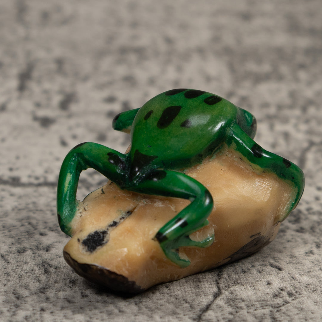 Vintage Black And Green Frog Tagua Carving