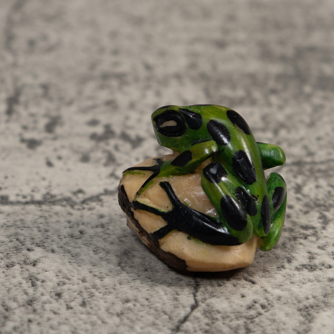 Vintage Green And Black Frog Tagua Carving