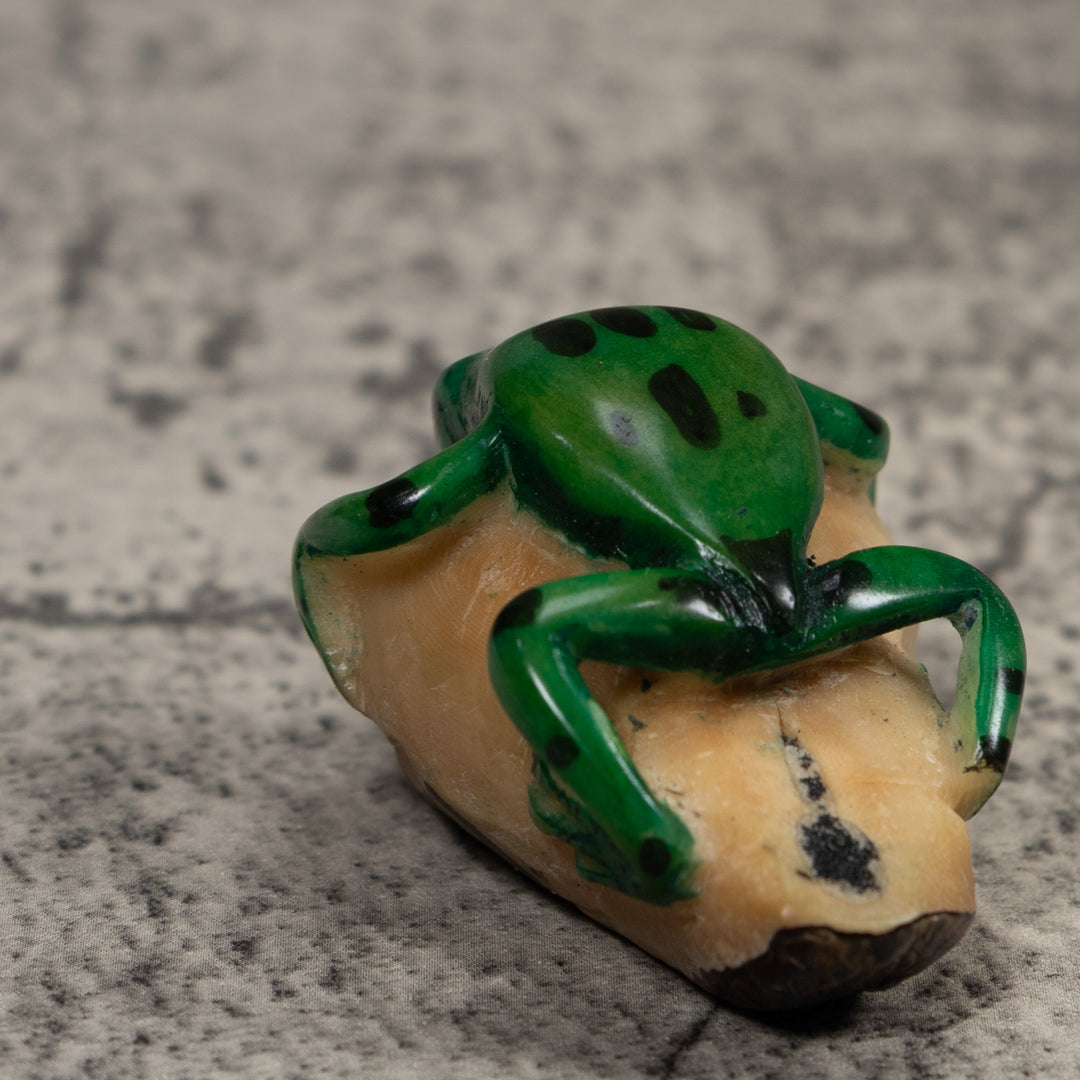 Vintage Black And Green Frog Tagua Carving