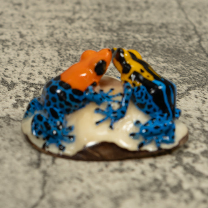 Double Poison Dart Frog Tagua Carving
