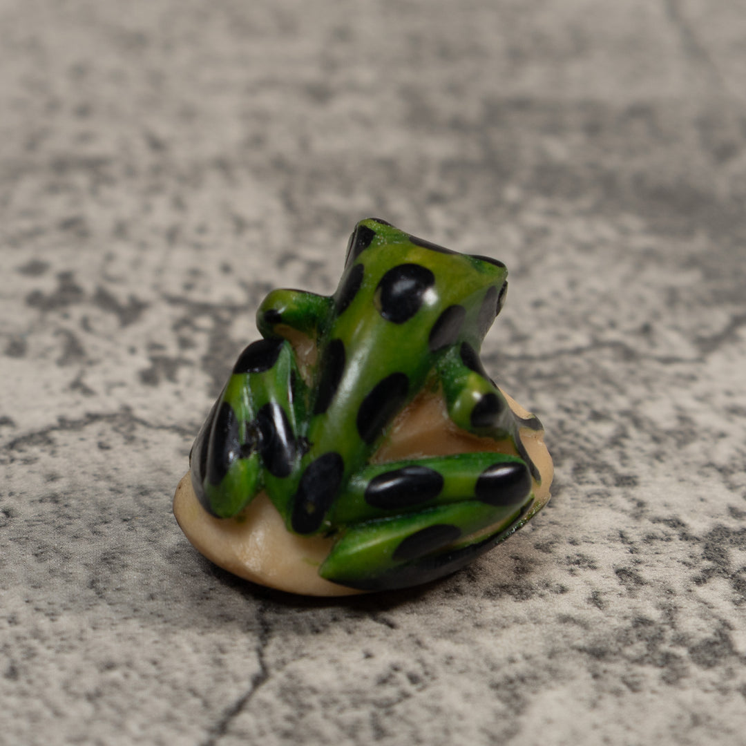 Vintage Green And Black Frog Tagua Carving