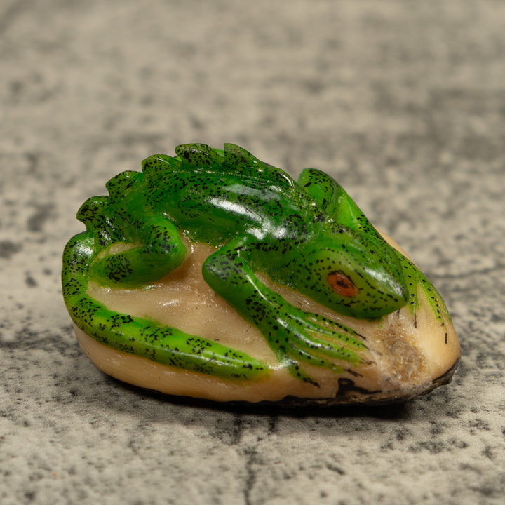 Vintage Iguana Lizard Reptile Tagua Carving