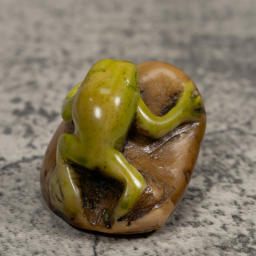 Vintage Green Frog Tagua Carving