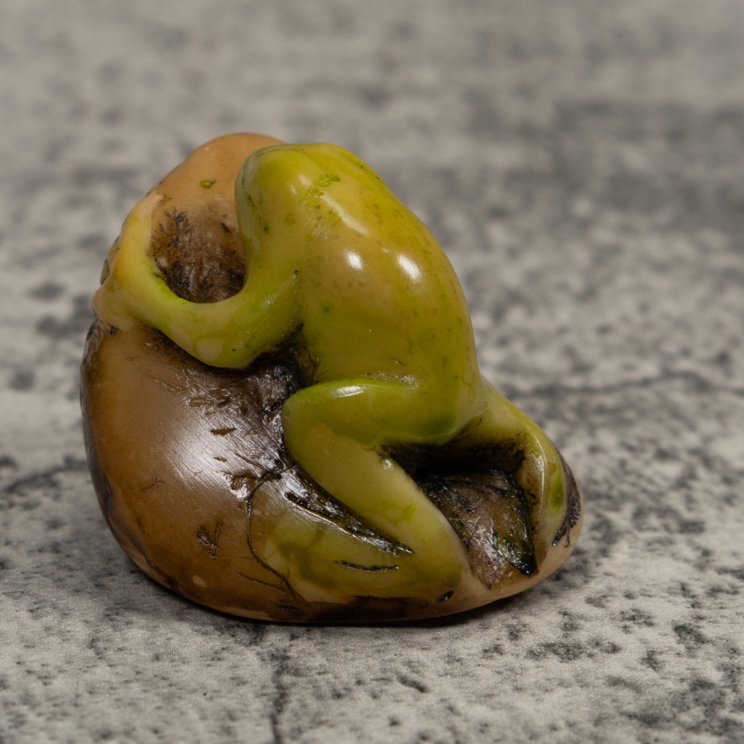 Vintage Green Frog Tagua Carving