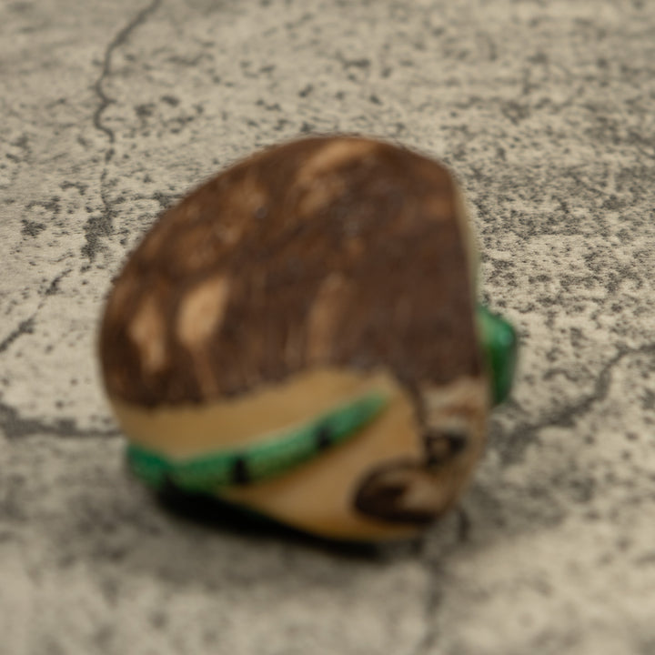 Vintage Iguana Lizard Reptile Tagua Carving