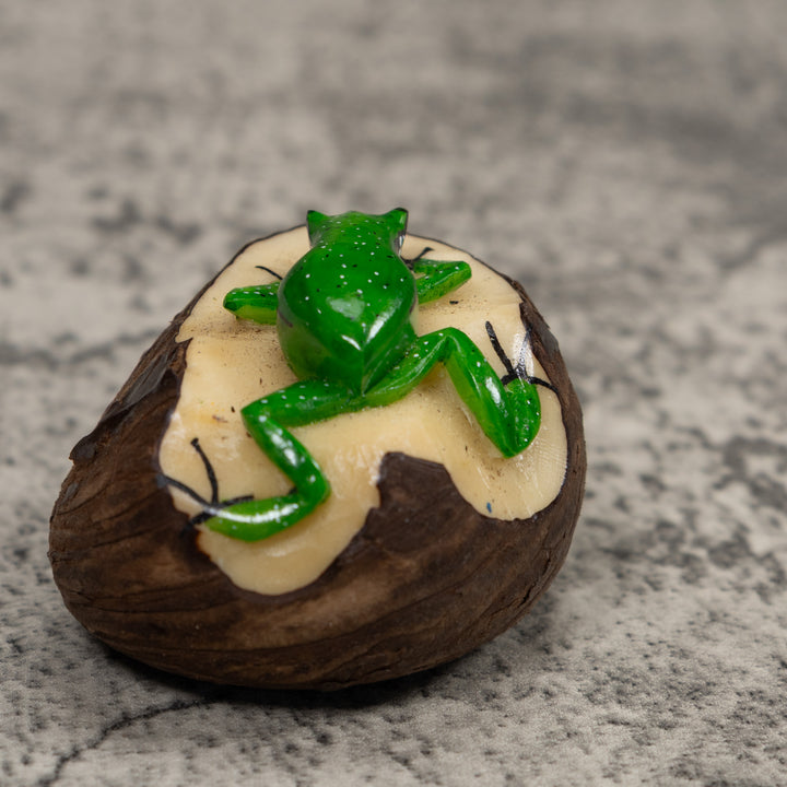 Vintage Green And Black Poison Dart Frog Tagua Carving