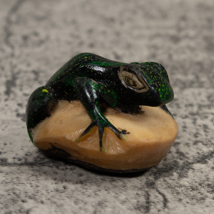 Vintage Dark Green Frog Tagua Carving