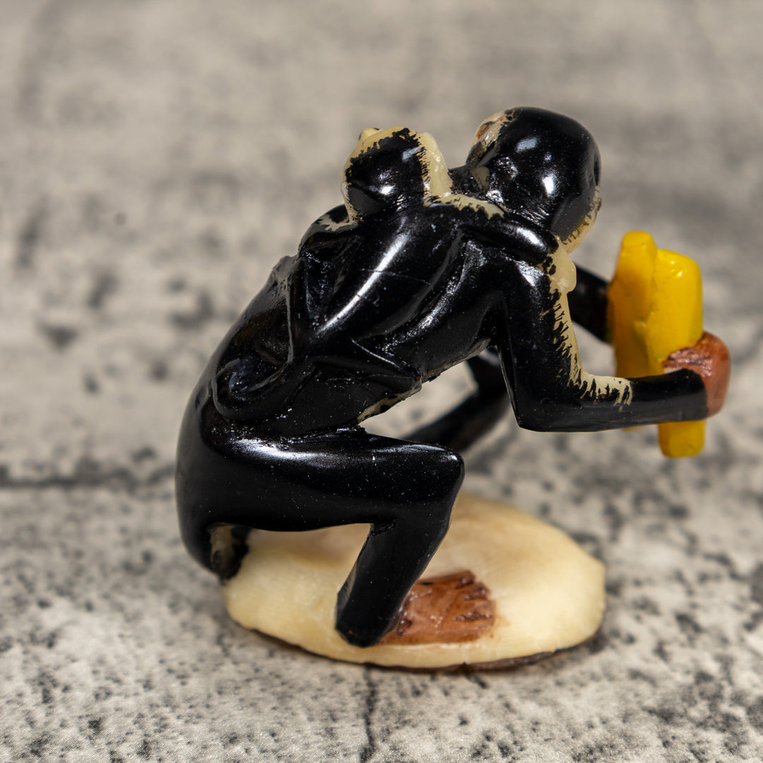 White Face Monkey With Infant And Banana Tagua Carving
