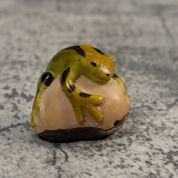 Vintage Green And Black Poison Dart Frog Tagua Carving