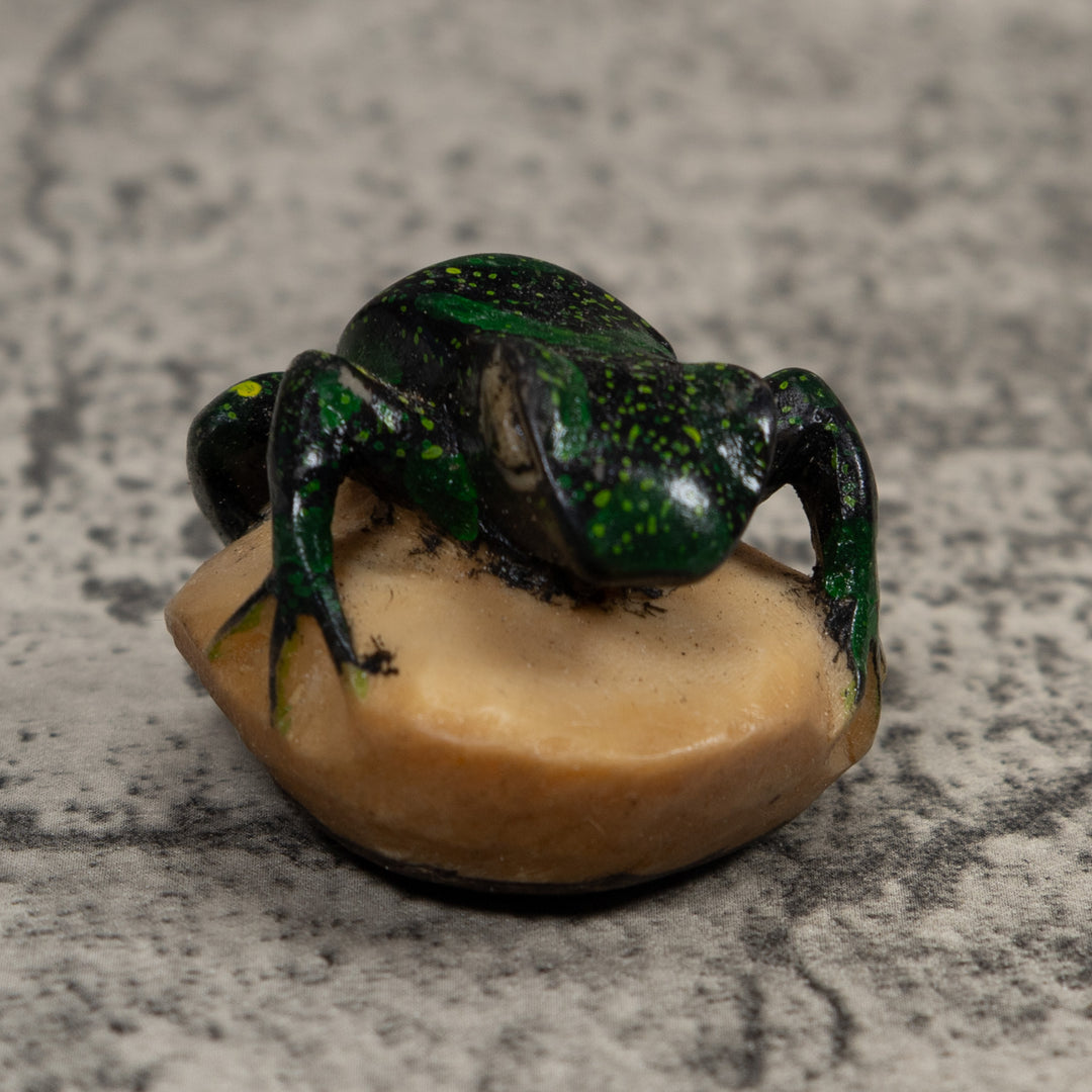 Vintage Dark Green Frog Tagua Carving