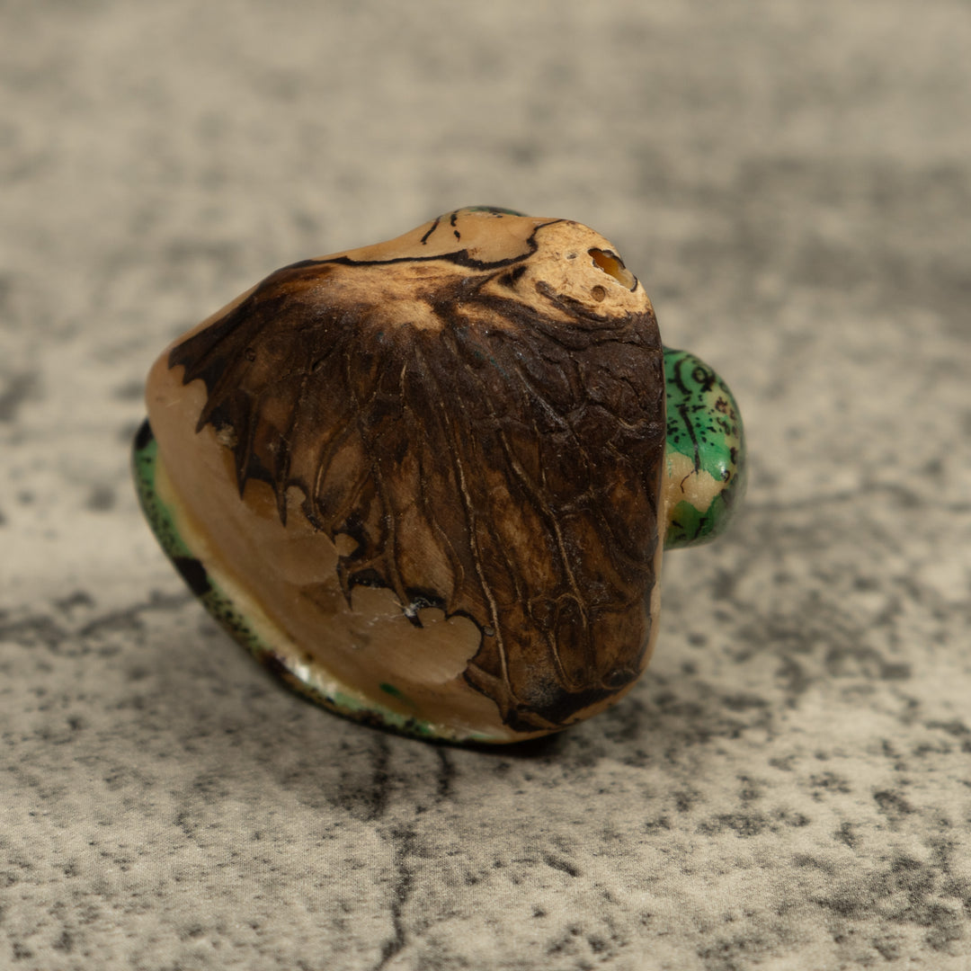 Vintage Iguana Lizard Reptile Tagua Carving