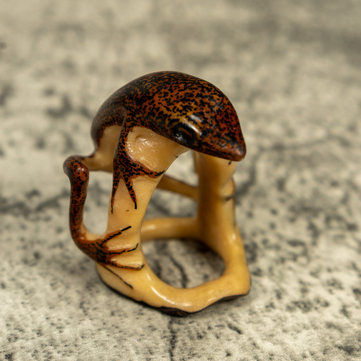 Brown And Black Gecko Lizard On Pedestal Tagua Carving