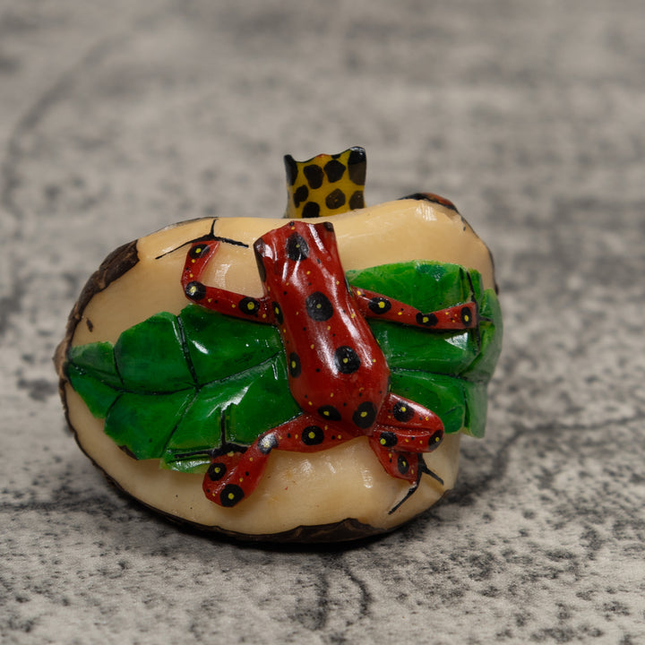 Double Poison Dart Frog Tagua Carving