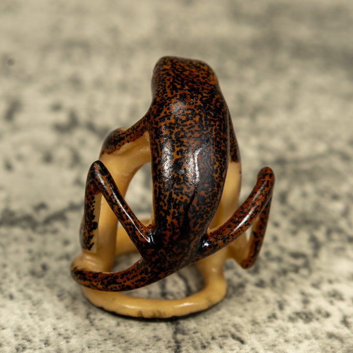 Brown And Black Gecko Lizard On Pedestal Tagua Carving