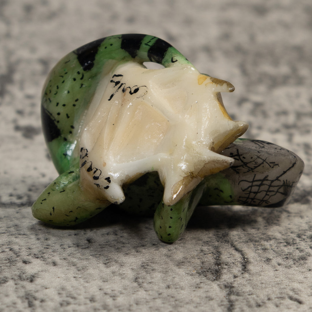 Vintage Green And Black Iguana Lizard Tagua Carving