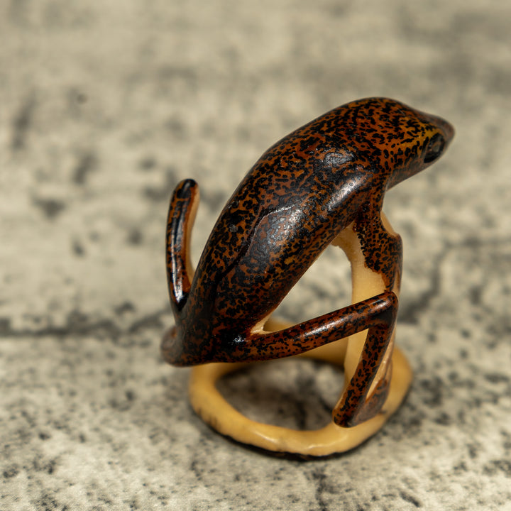 Brown And Black Gecko Lizard On Pedestal Tagua Carving