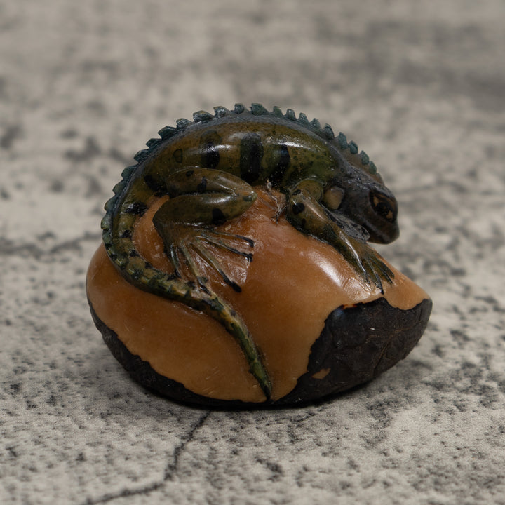 Vintage Iguana Lizard Reptile Tagua Carving